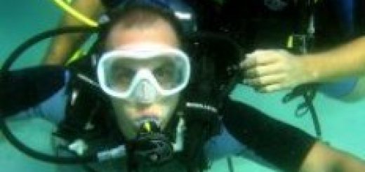 Scuba diving in Costa Rica - PADI Certification, dive shops, and dive companies